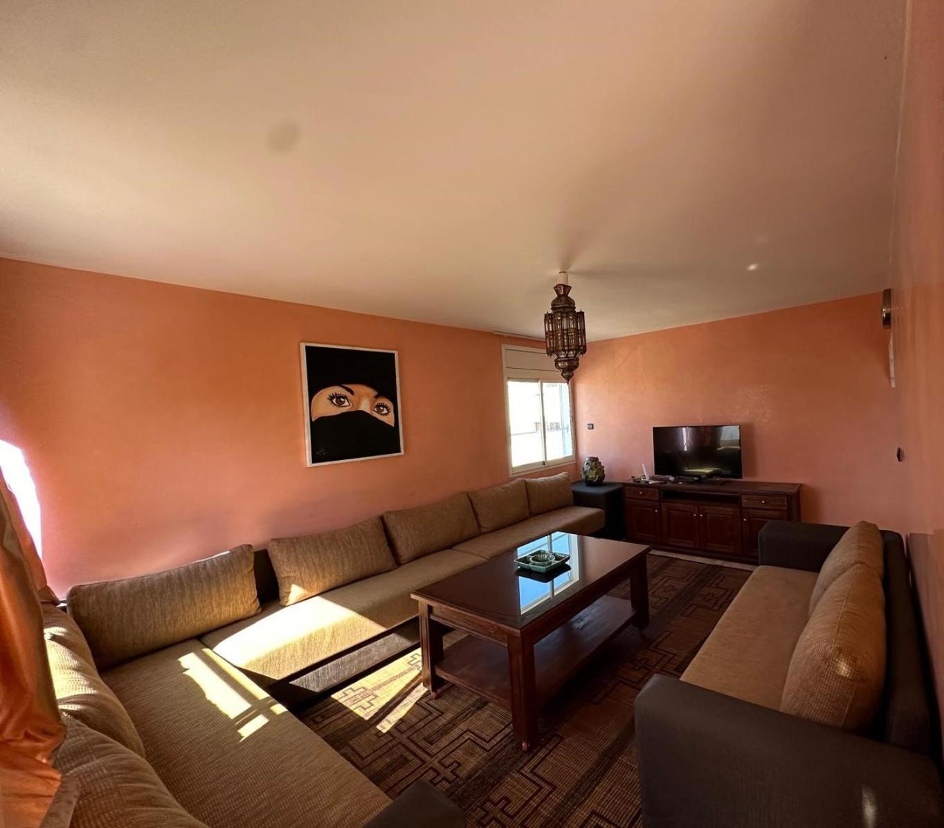 Superbe Appartement Centre Agadir 10Mn A Pied Plage Kültér fotó